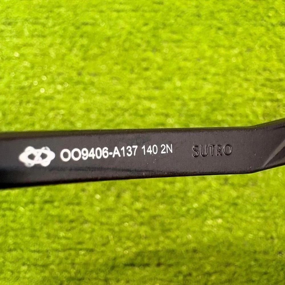 Oakley Sutro Matte Black Frame Prizm Lens Sport Shield Sunglasses OO9406-A137